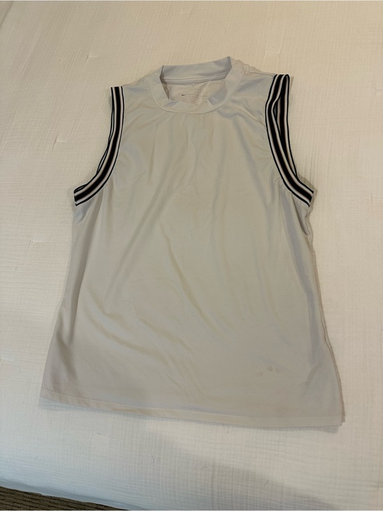 Varley Tops - Varley Women’s Sleeveless White Athletic Tank with Stripe Trim